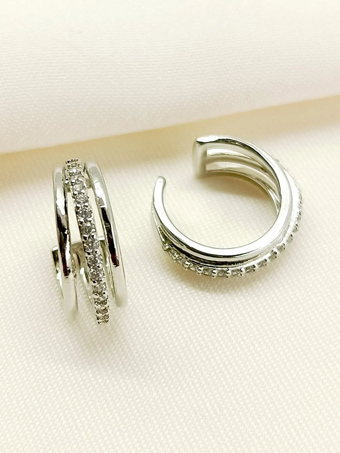 Aadanya White American Diamond Earcuff
