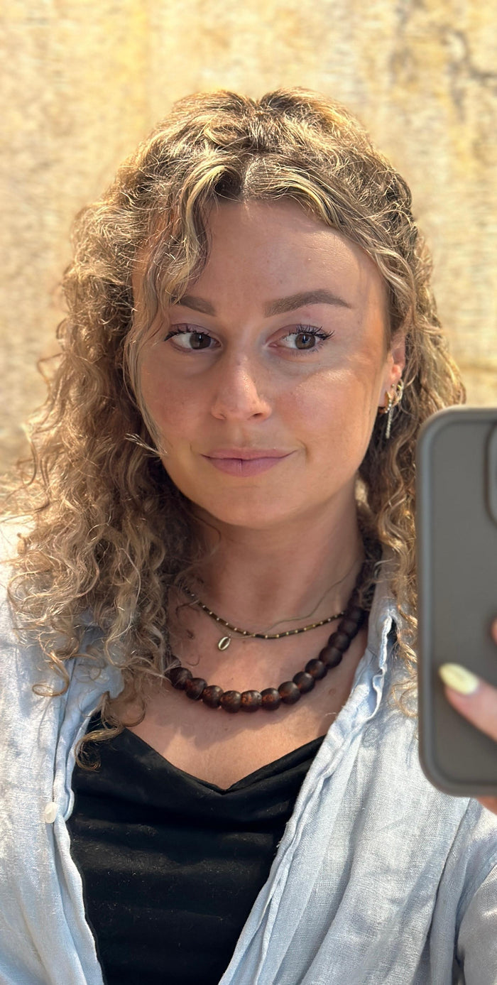 Afia Bold necklace – handmade Ghanaian body jewelry by Tòma Lina