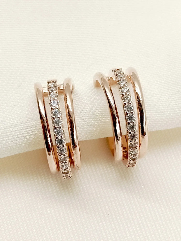 Asuee White American Diamond Earcuff