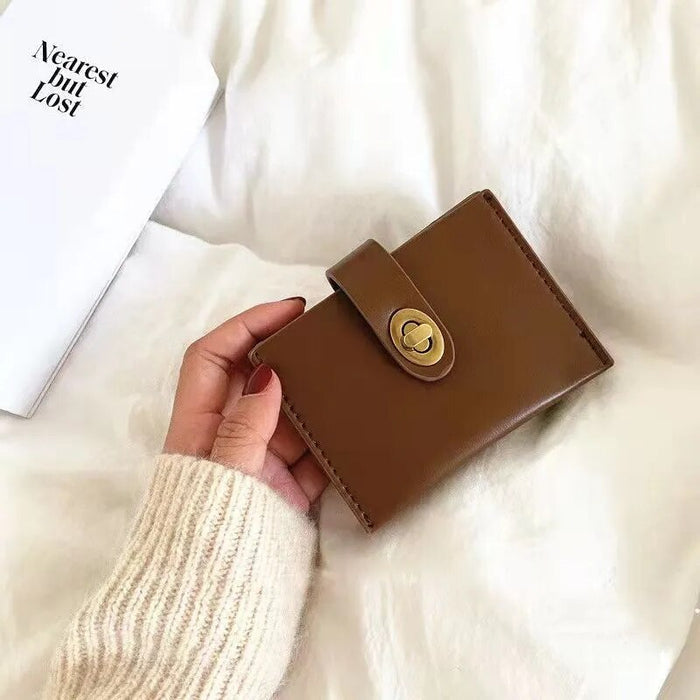 Avoa | Wallet  - By Qivii