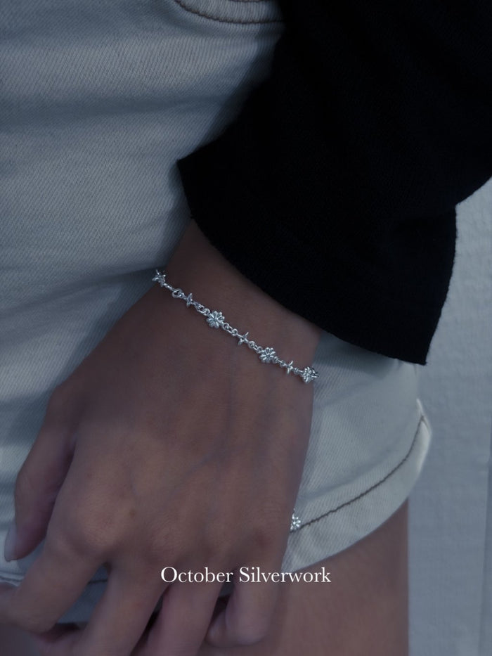 B1574 Flower Cross Pull Bracelet