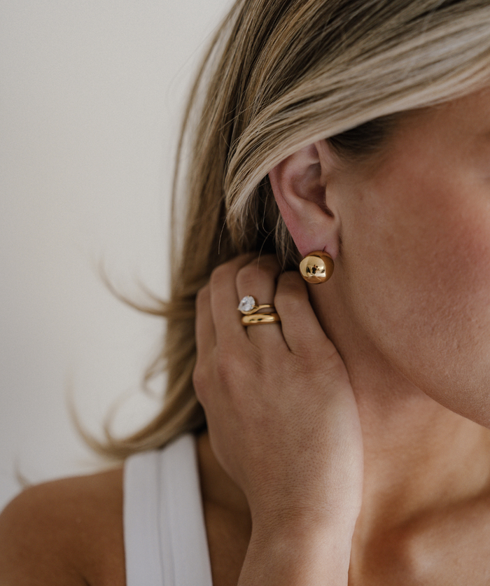 BOLD MOVA EARRINGS