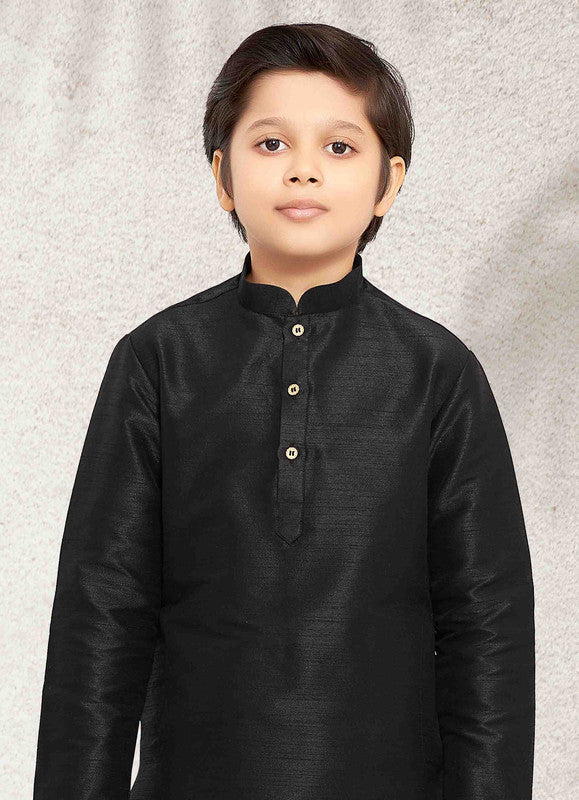 Boy's Black Art Banarasi Silk Solid Kurta Set
