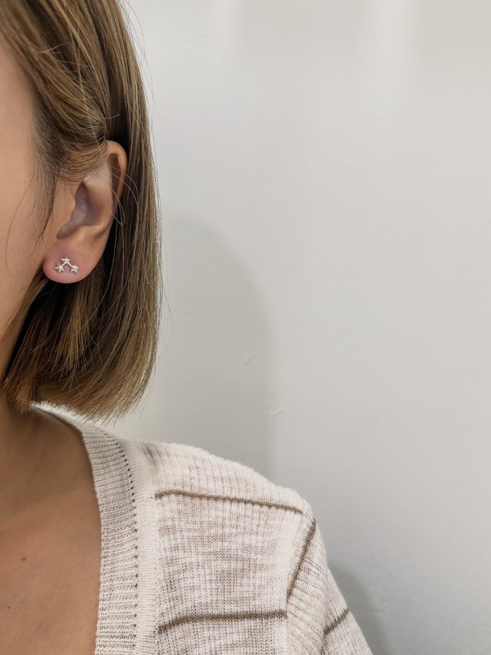 E1440 Triple Star Earrings