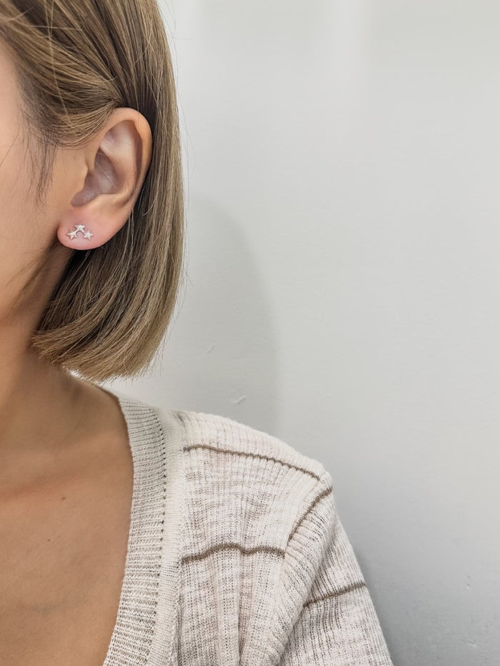 E1440 Triple Star Earrings