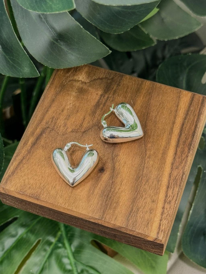 E1456 Big Heart Hoop Earrings