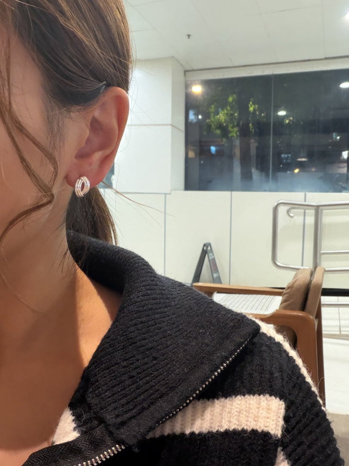 E1466 Striped Seashell Earrings