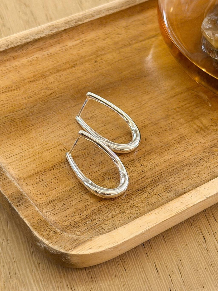 E1469 Smooth Long Circle Front and Back Earrings