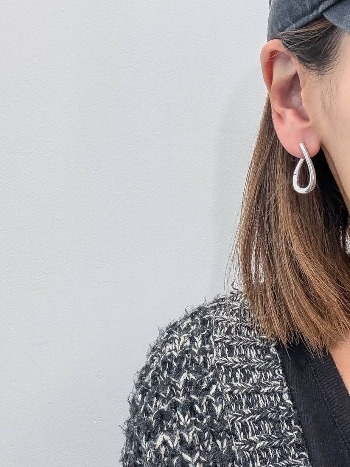 E1469 Smooth Long Circle Front and Back Earrings
