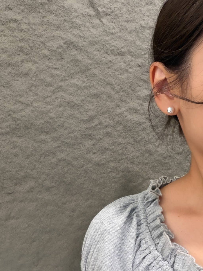 E1483 Multi-faceted Mirror Ball Earrings