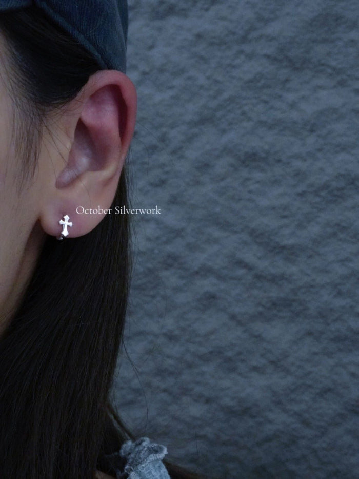 E1491 Cross Earrings
