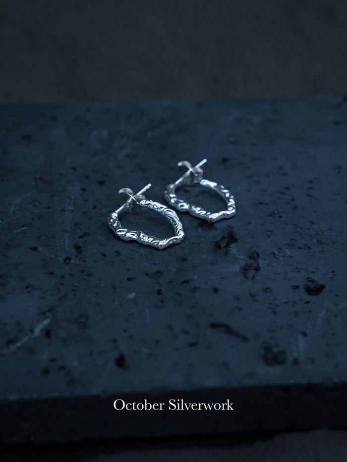 E1502 Rock Pattern Earrings