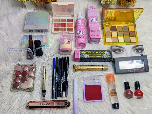 "Eid Deal 🌟: 21-in-1 Beauty Bonanza at Lushbyisra.pk💄✨