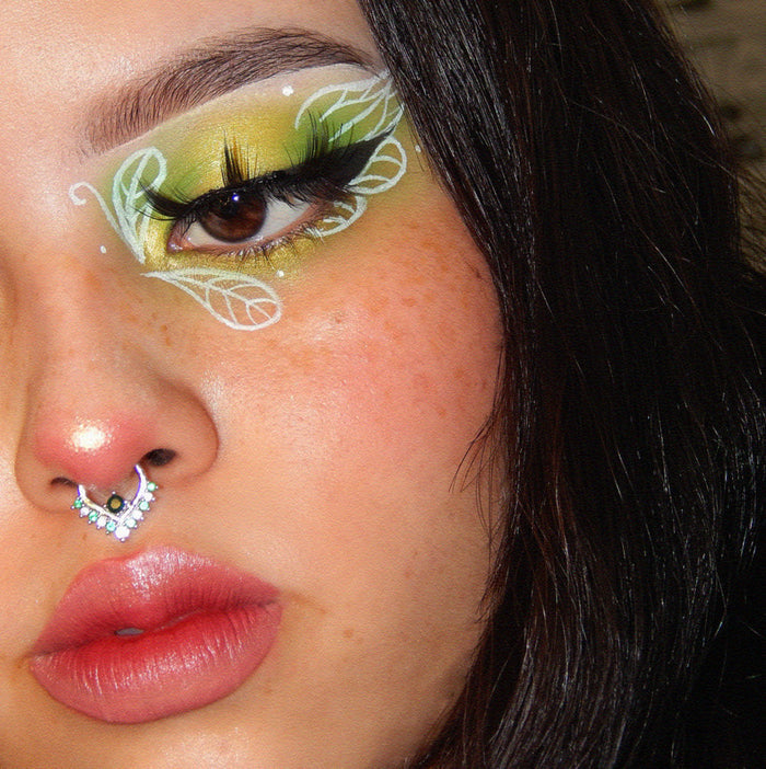 Green & Clear CZ V-Shape Clicker Septum Ring