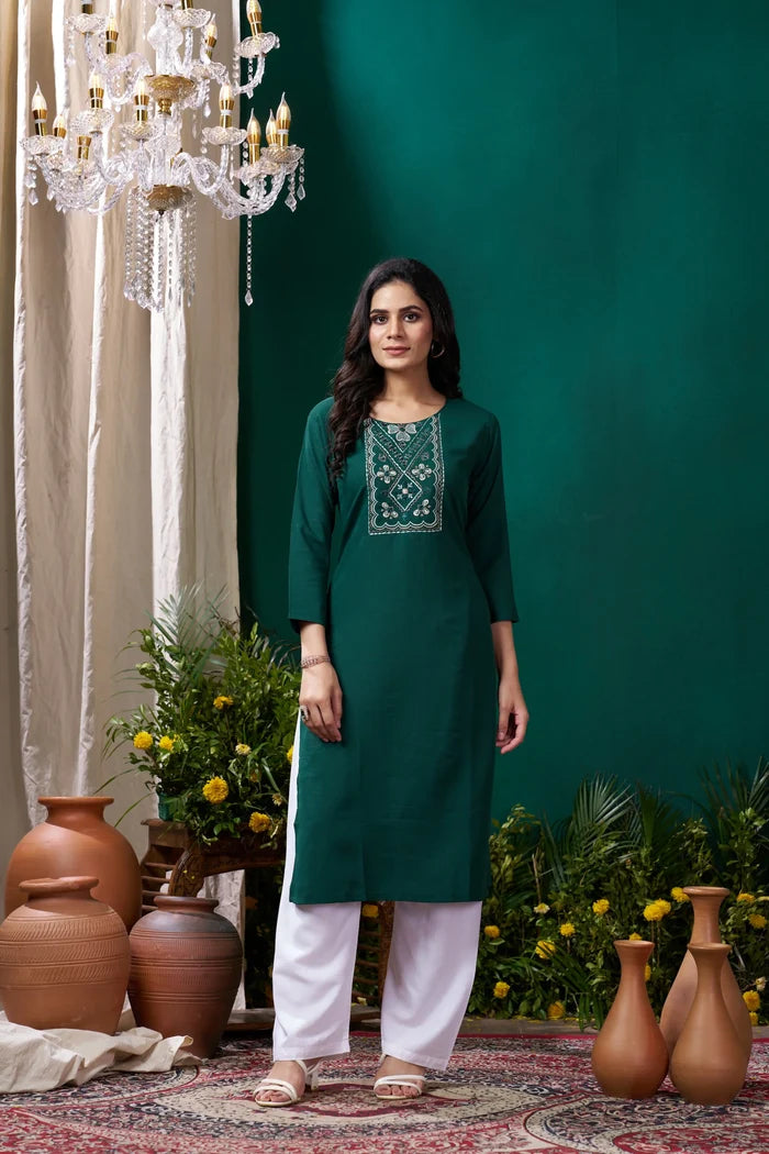 Green Handwork Kurta Set With Pocket - qivii
