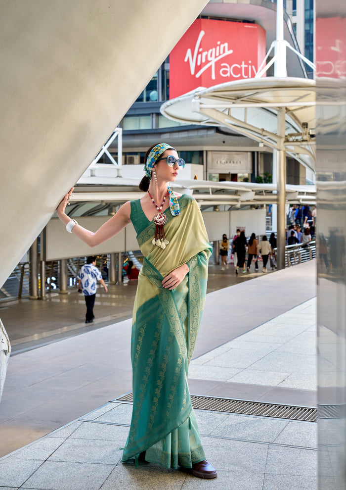 Green Pure Handloom Mashoorm silk with Exclusive Print Saree - qivii