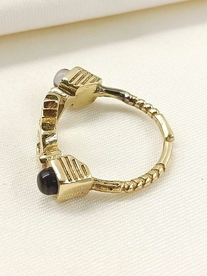 Kasavi Brown Western Finger Ring