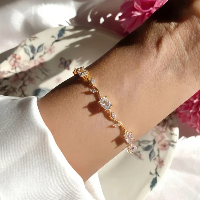 Luminous Design Gold Plated Crystal Stones Tulip Bracelet for Girls/Women