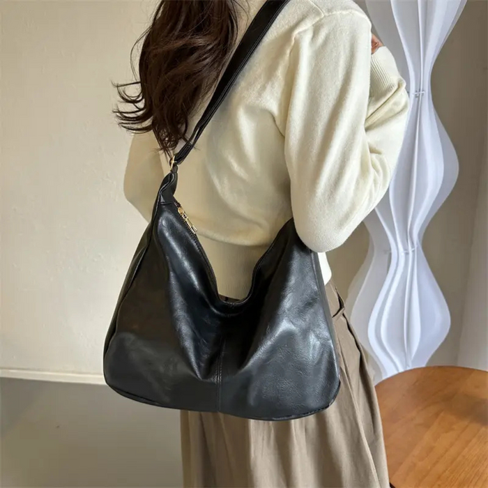 Malja | Shoulder Bag  - By Qivii