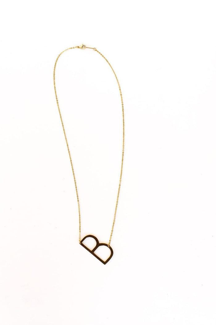 B / Gold