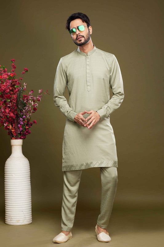 Men's Art Banarasi Silk Thread Work Kurta Pajama In Pista Green Colour