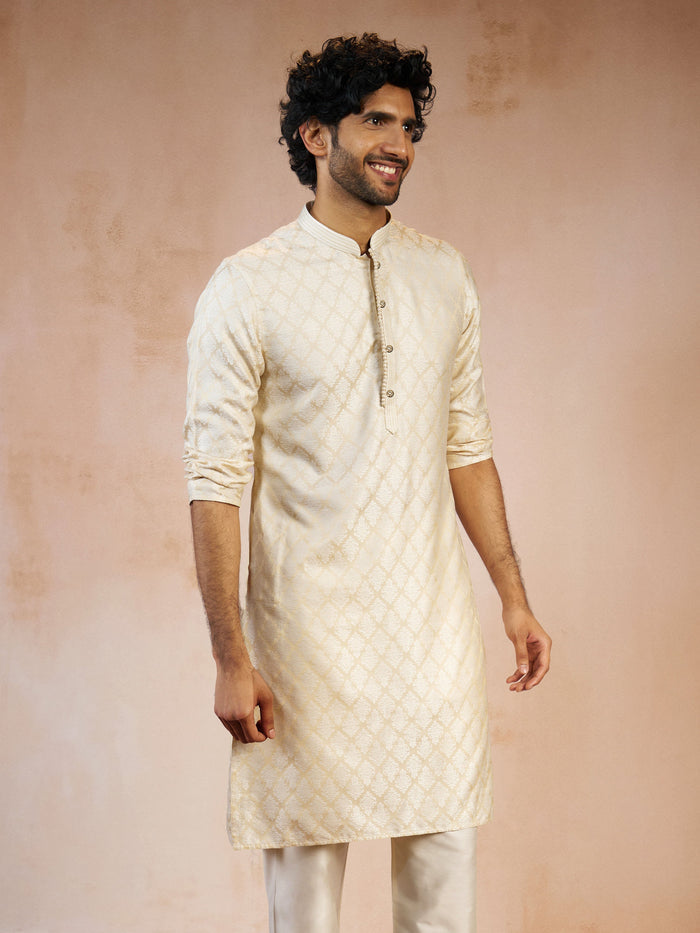 Men's Cream Jacquard Geometric Thread Embroidered Silk Blend Straight Kurta