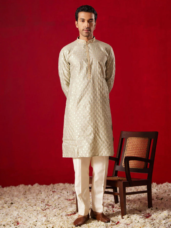 Men's Green Silk Blend Jacquard Kurta With Pant Set