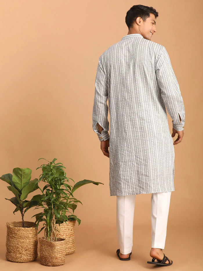 Men's Grey And White Batik Printed Kurta With White Pant Set