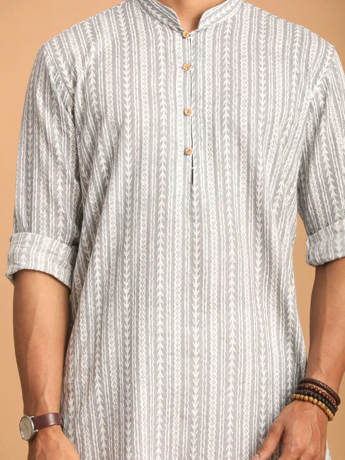 Men's Grey And White Batik Printed Kurta With White Pant Set