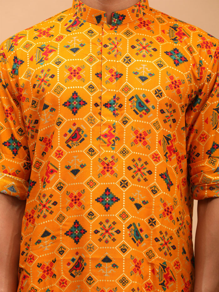Men's Yellow Cotton Blend Patola Kurta