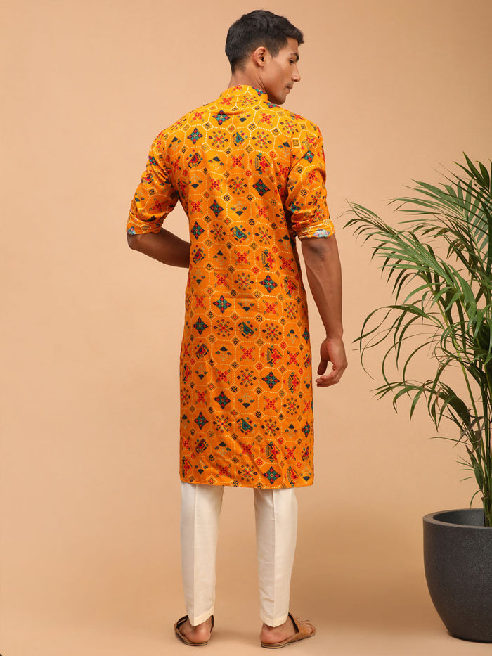 Men's Yellow & Cream Cotton Blend Patola Kurta & Pyjama Set