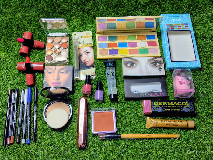 *"Mini Deal 🔥: Get Your Favorite Cosmetics at Unbeatable Prices! 💄*