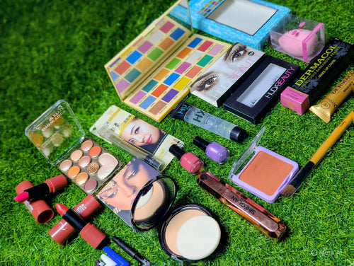 *"Mini Deal 🔥: Get Your Favorite Cosmetics at Unbeatable Prices! 💄*
