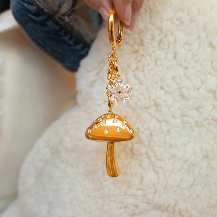 Mini Link | The Gold Base  - By Qivii
