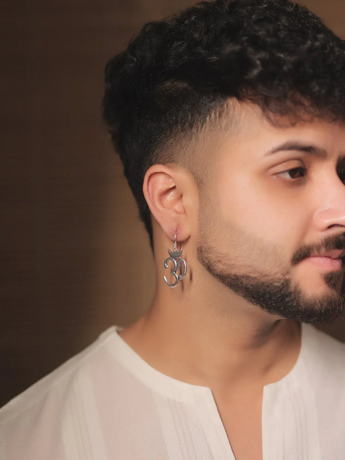 Mouni Silver Western Earrings