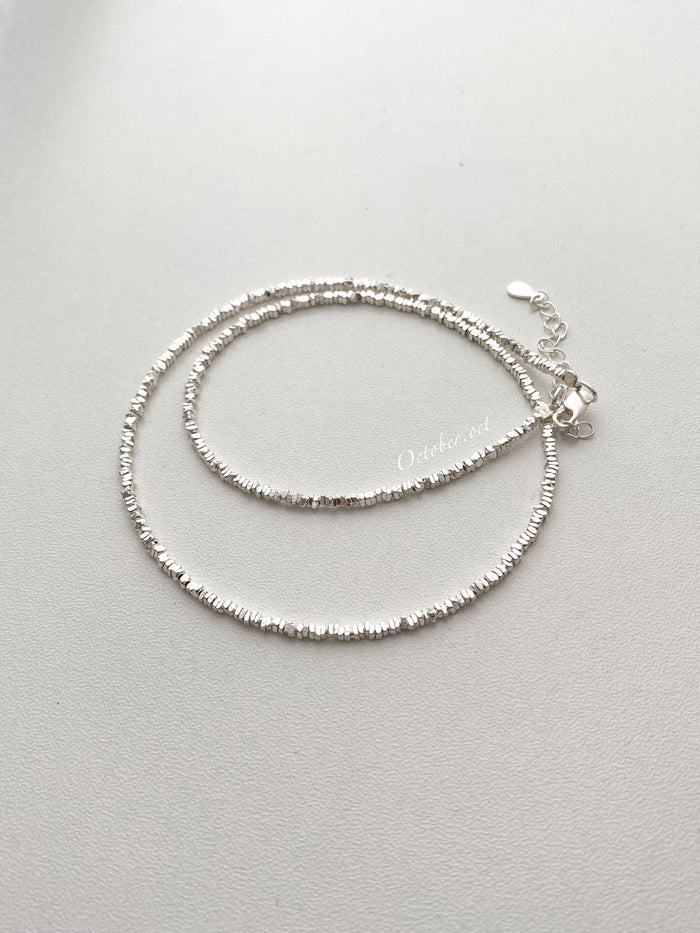 N1175 Crushed Silver Clavicle Necklace