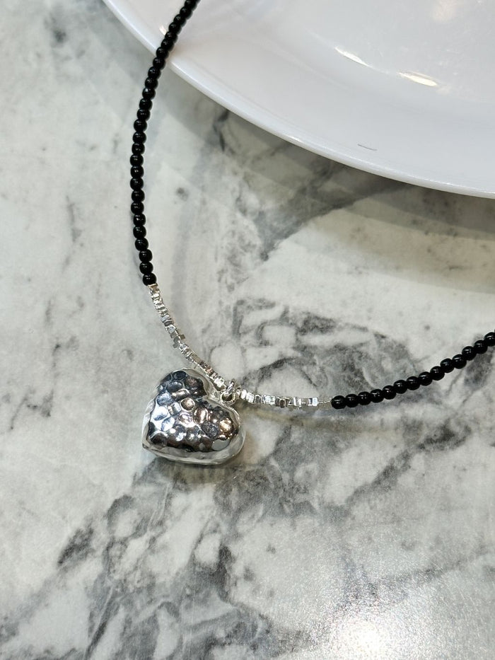 N1276 Natural Stone Crushed Silver Heart Necklace
