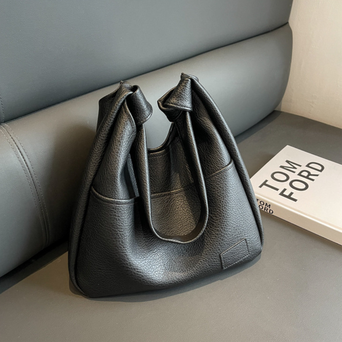 Nava | Hobo Bag  - By Qivii