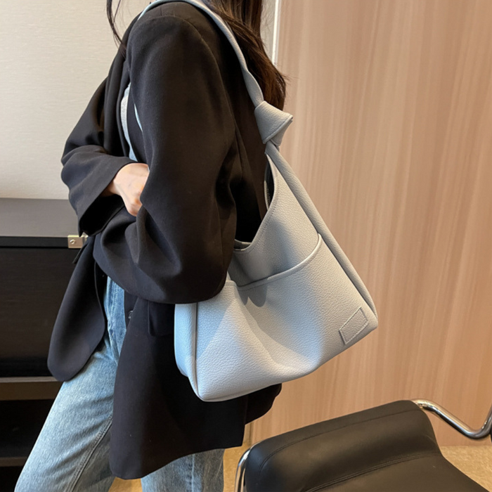 Nava | Hobo Bag  - By Qivii