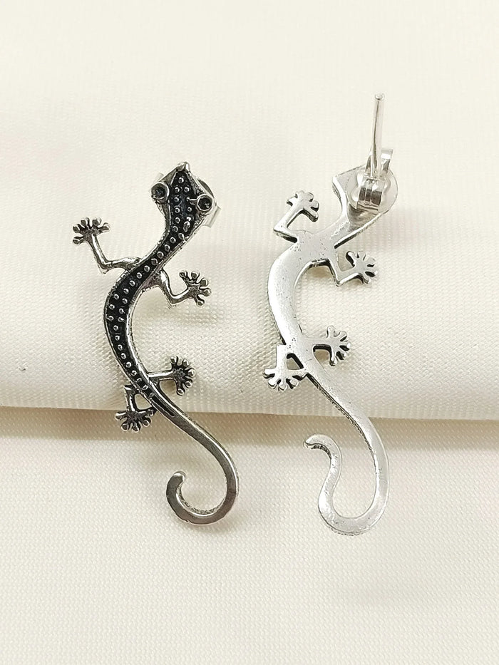 Navya Silver Western Earrings