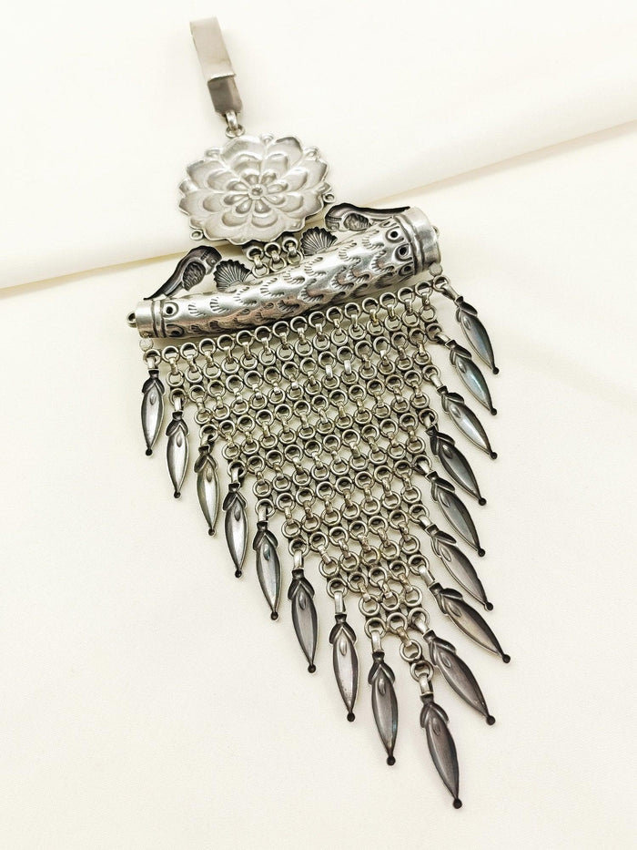 Nirguna Plain Oxidized Key Ring