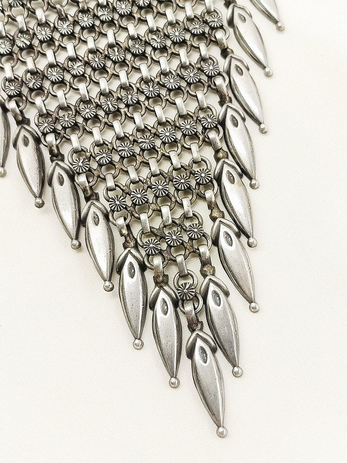 Nirguna Plain Oxidized Key Ring