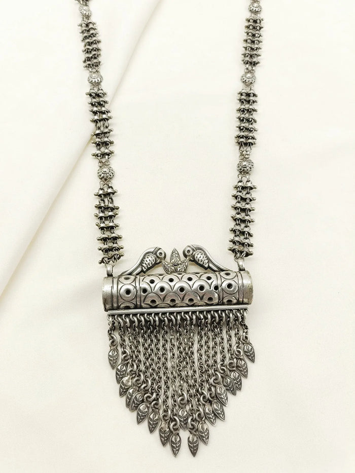 Payoda Plain Men's Neckpiece