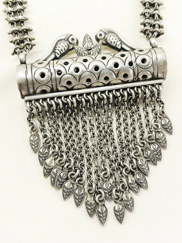 Payoda Plain Men's Neckpiece
