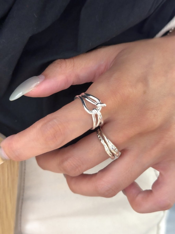 R1625 Double-band Ring with Lines