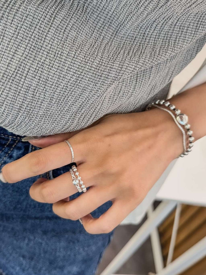 R1670 Flat Extra Thin Ring