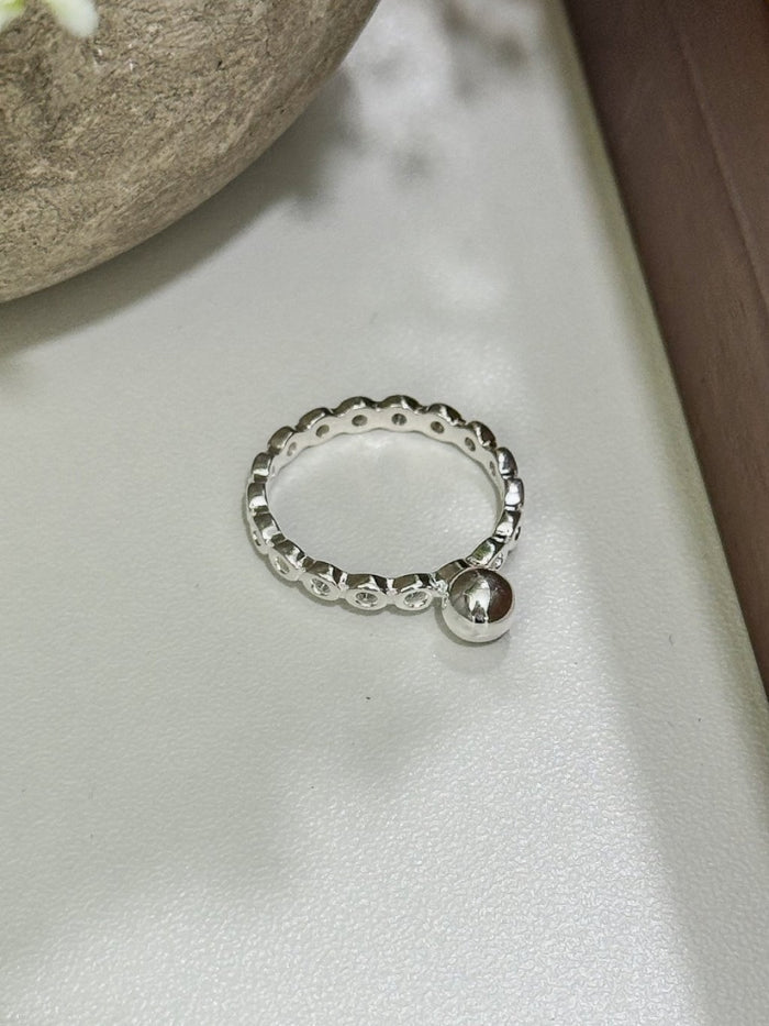 R1673 Beaded Hollow Ring