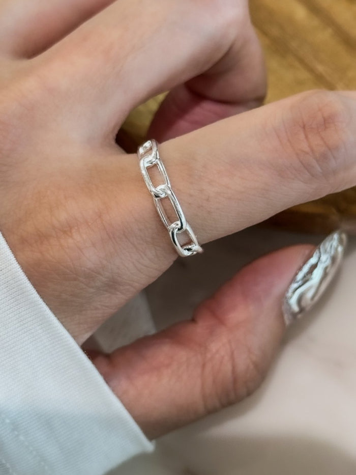 R1681 Chain Two-Tone Ring