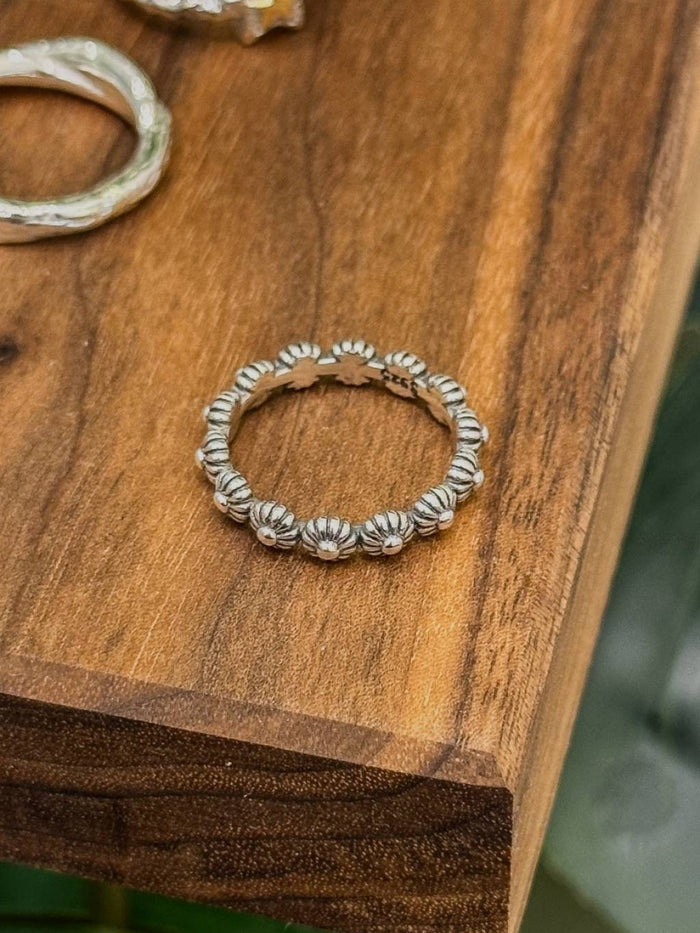 R1722 Distressed Sunflower Ring