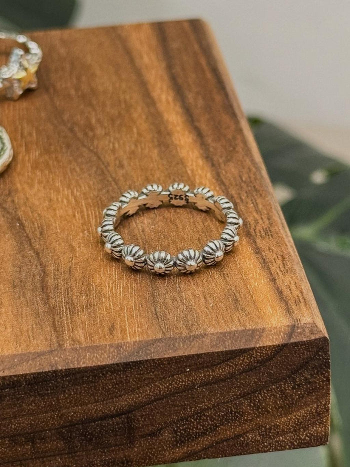 R1722 Distressed Sunflower Ring